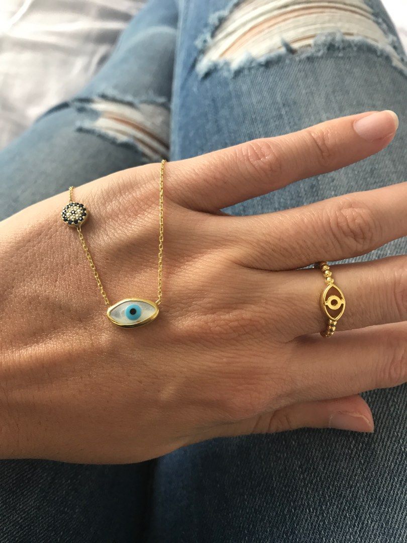 Gold discount eye ring