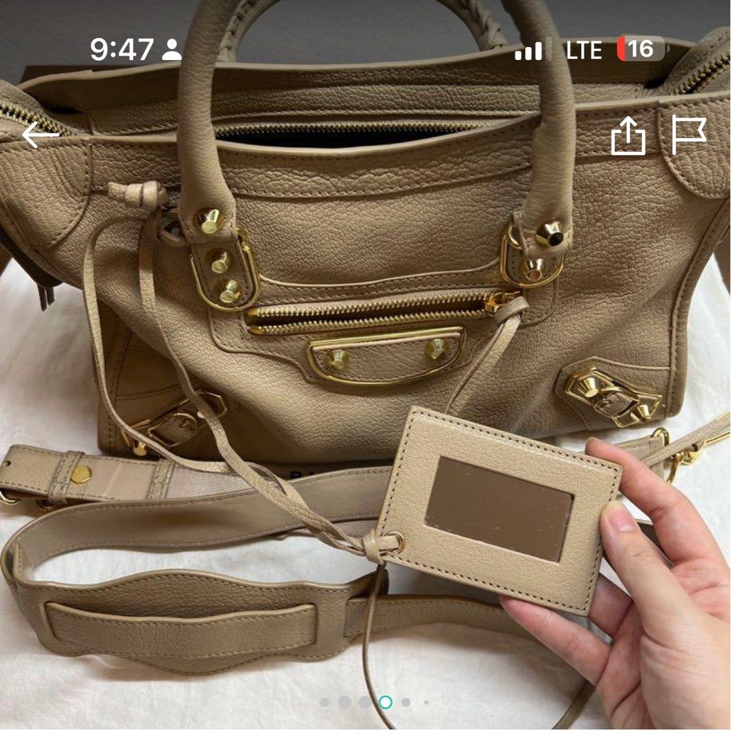Balenciaga Small (Category: Luxury Bags & Wallets) located in Rizal. Submitted by iamrissa (Listing ID 1256846543, Image 2). Description: Gold hardware Inclusions: dustbag, paperbag, care cards, mirror, leather swatches.