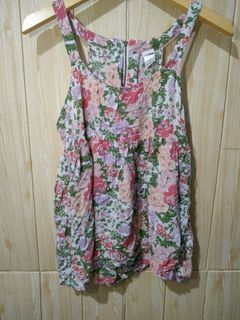 Blouse flower