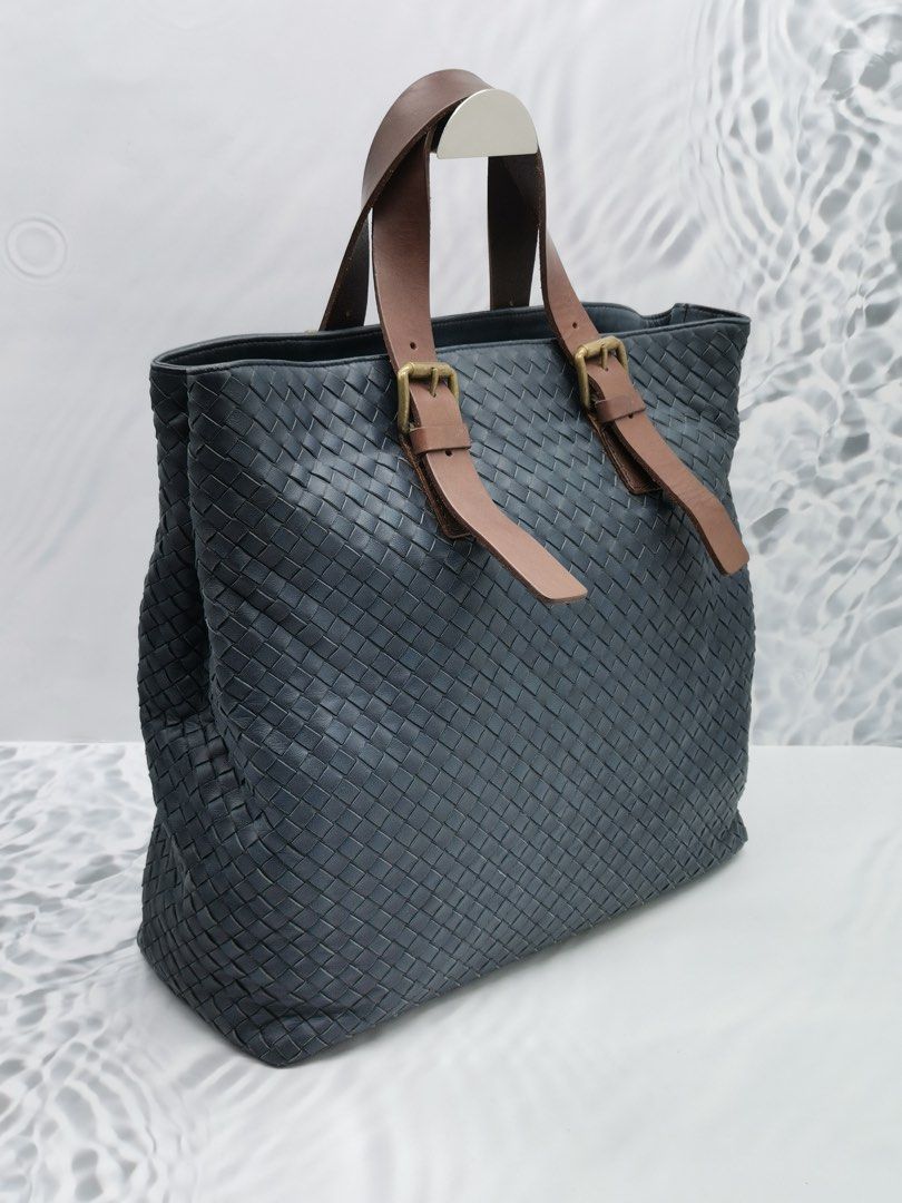 Bottega veneta 2025 intrecciato leather tote