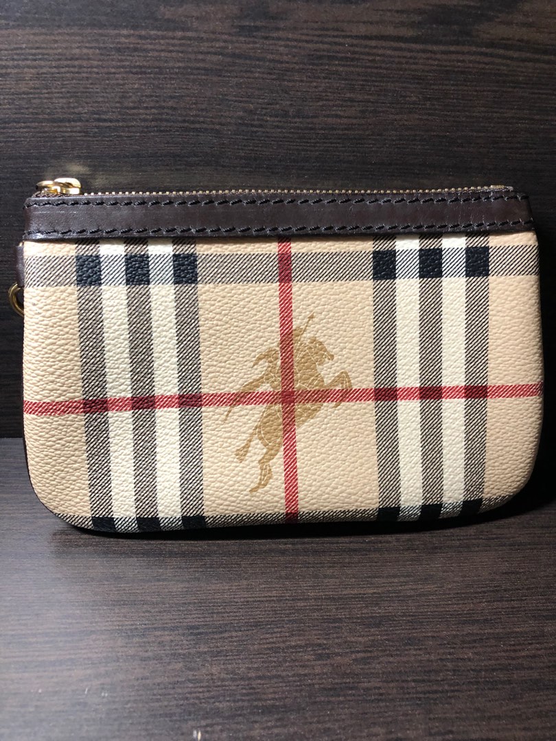 Burberry sales wristlet purse