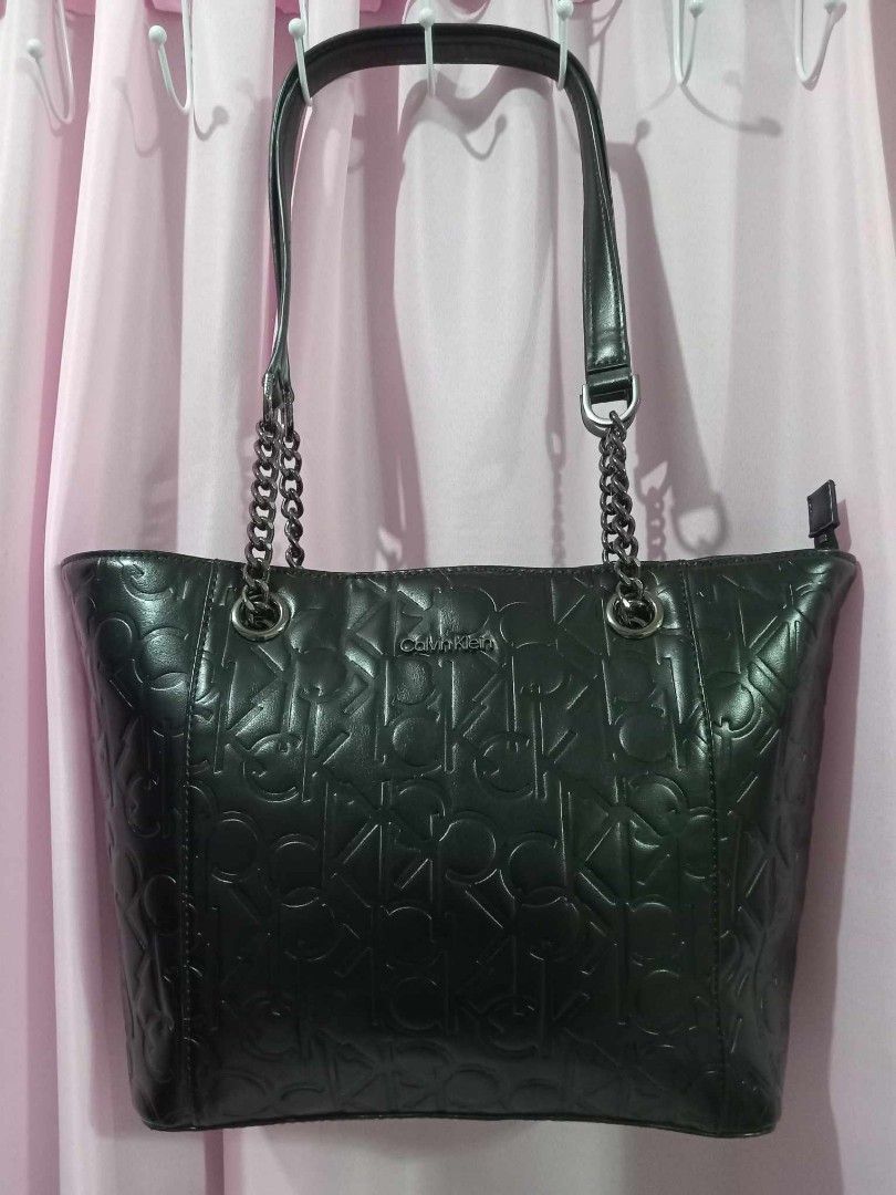 Calvin Klein Hayden Saffiano Leather Tote Large Black With Gold Chain Accent