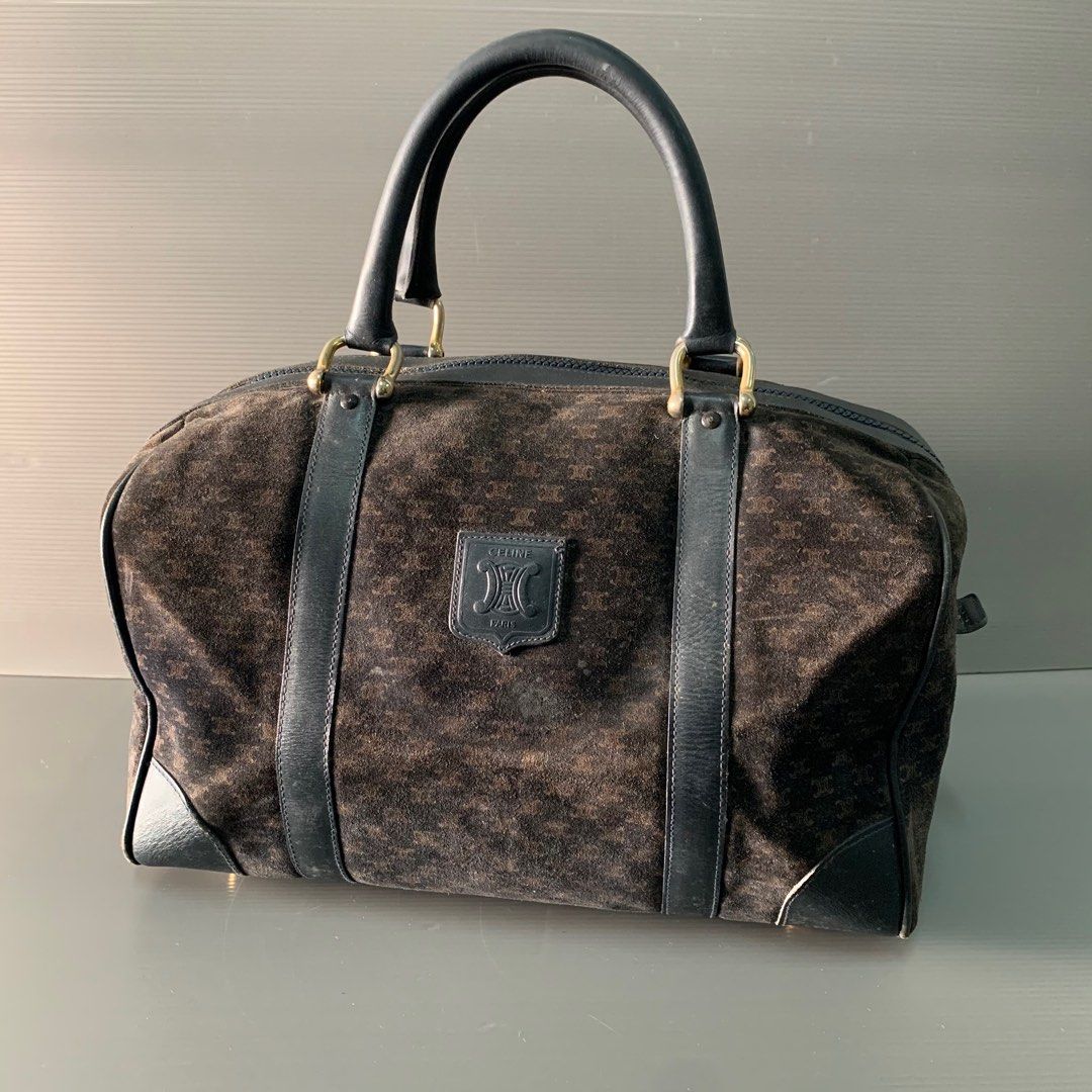 LOUIS VUITTON OnTheGo Khaki Green & White, Luxury, Bags & Wallets on  Carousell