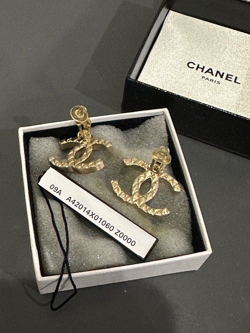 Chanel Large Earrings Costume Jewelry Women s Fashion Jewelry