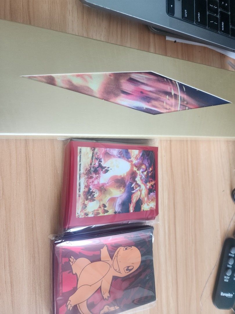 Charziard UPC Playmat, Charizard Vmax Sleeves, Charmander Obsidian ...