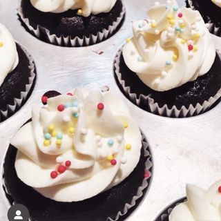 Chocolate Cream Cheese Cupcakes