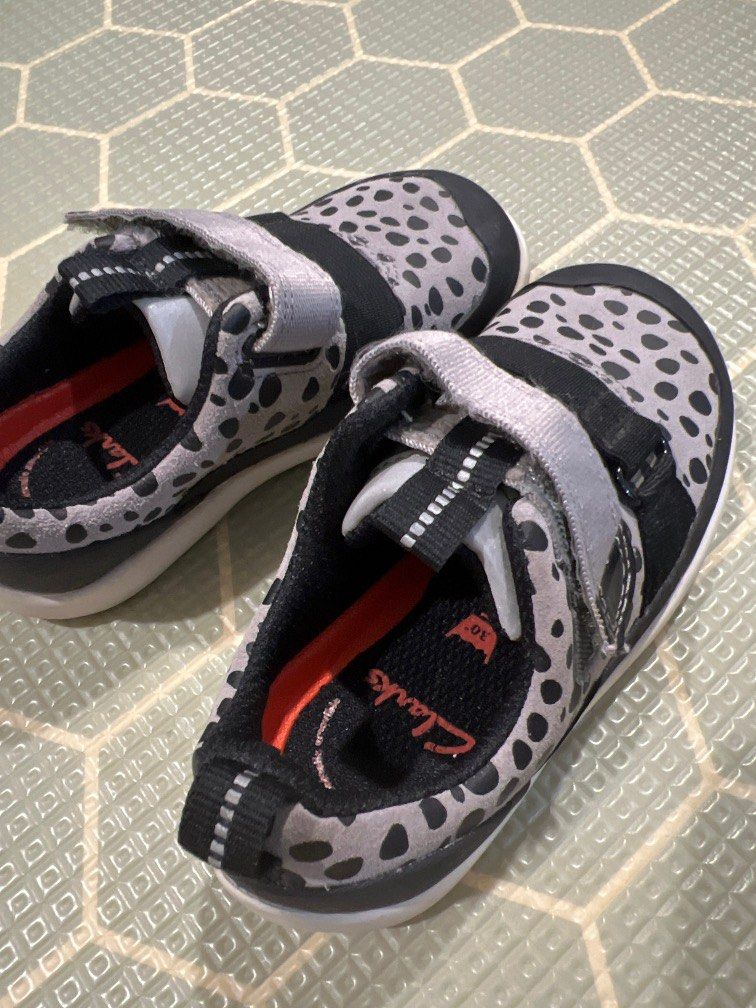 Clarks wave pioneer top