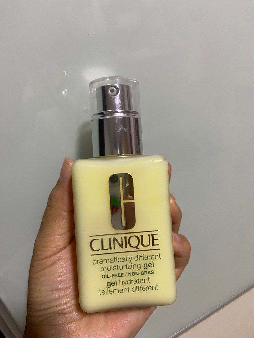 Clinique Dramatically Different Moisturizing Gel, Beauty & Personal ...