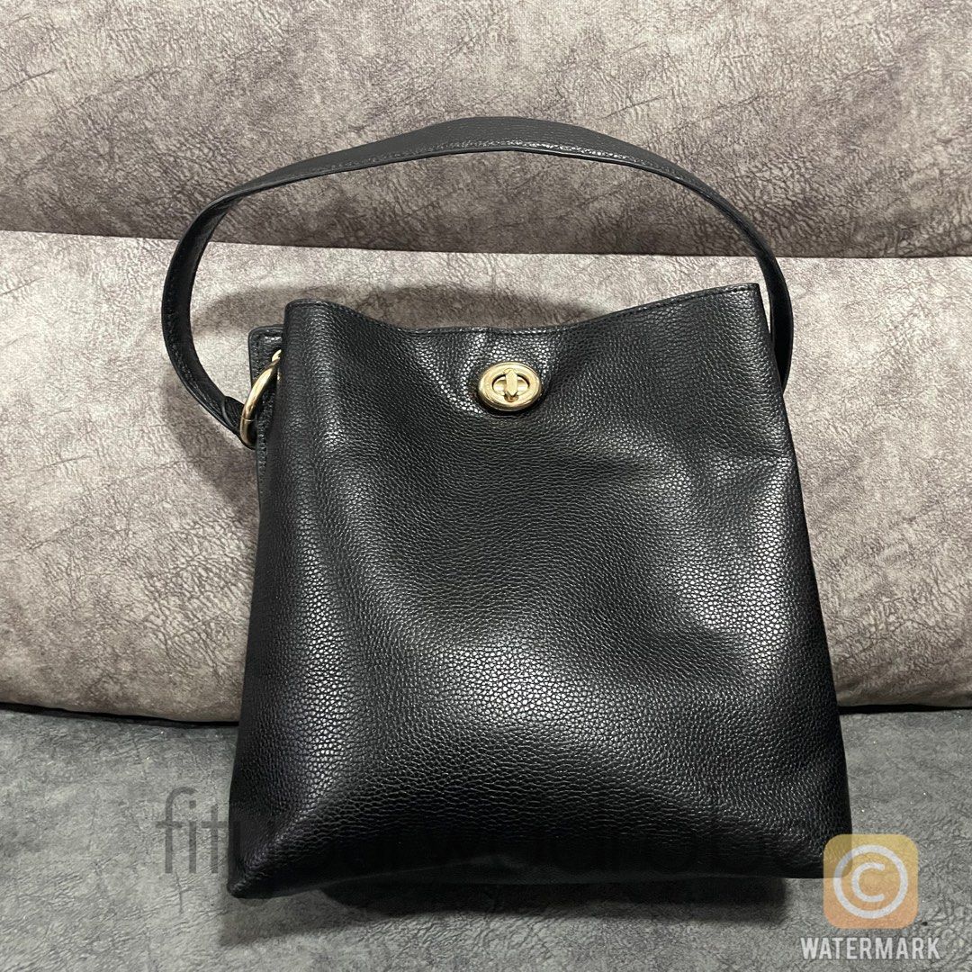 Coach Bucket Bag Women s Fashion Bags Wallets Shoulder Bags