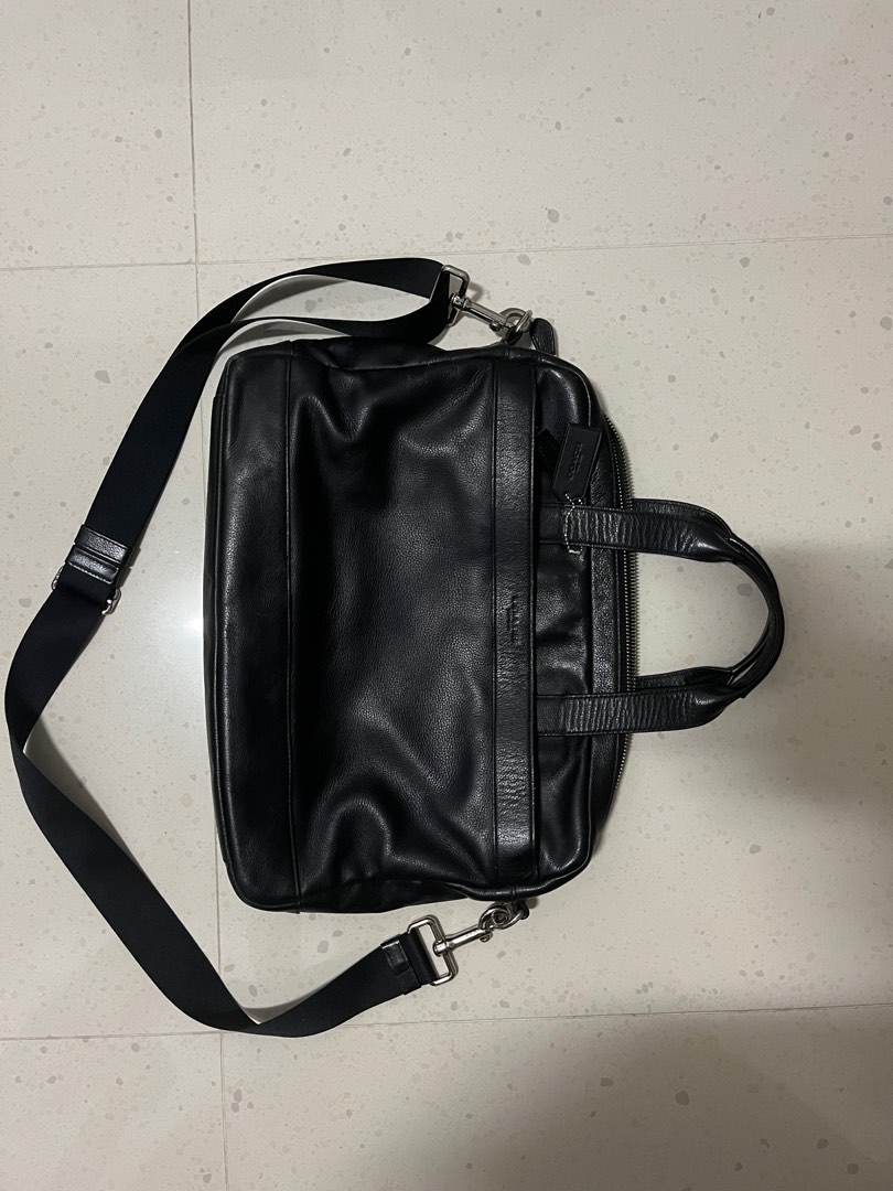 Coach black shop leather messenger bag