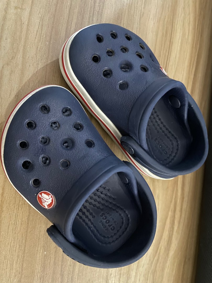 Crocs C5, Babies & Kids, Babies & Kids Fashion on Carousell