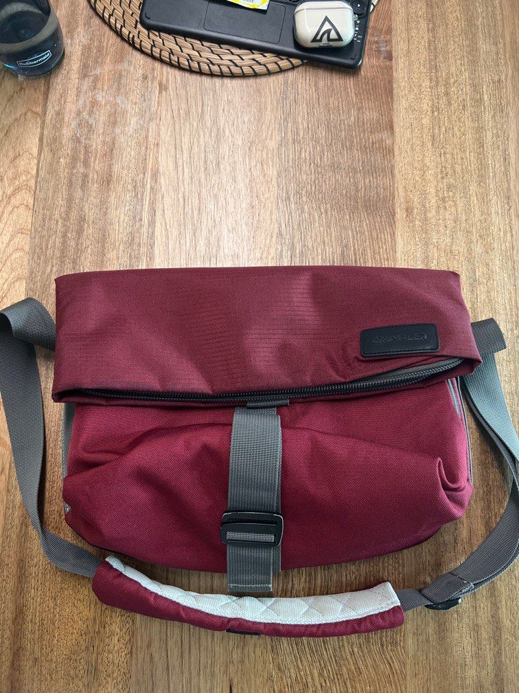 Crumpler sling cheap
