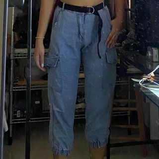 (Category: ) located in . Submitted by Den_Den00 (Listing ID 1256945307, Image 1). Description: .