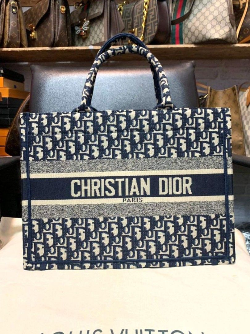 Oblique best sale tote bag