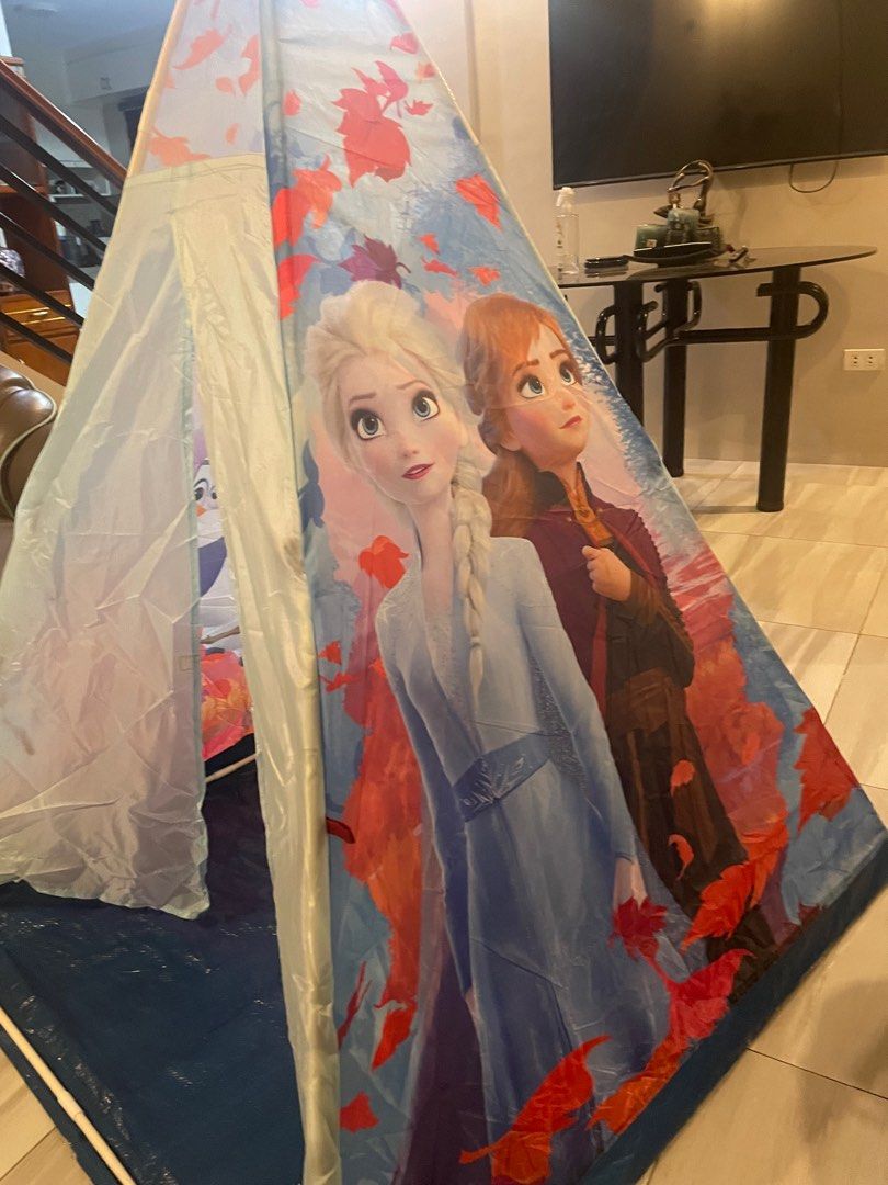 Frozen teepee best sale tent