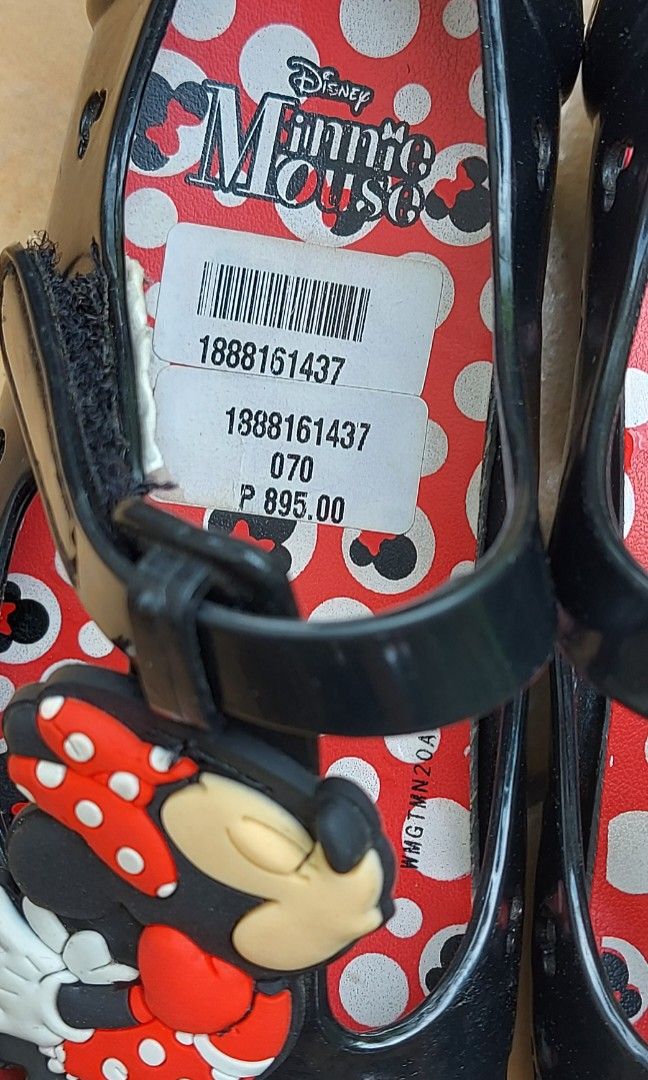 Minnie mouse deals shoes disney store