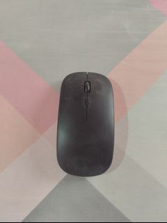 Dual Mode rechargeable mouse
Slim and Silent click