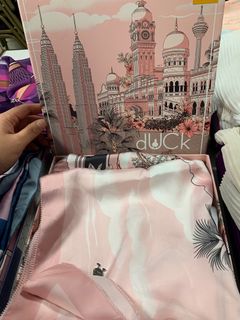 (Category: ) located in . Submitted by preloved_izz (Listing ID 1256879325, Image 1). Description: .