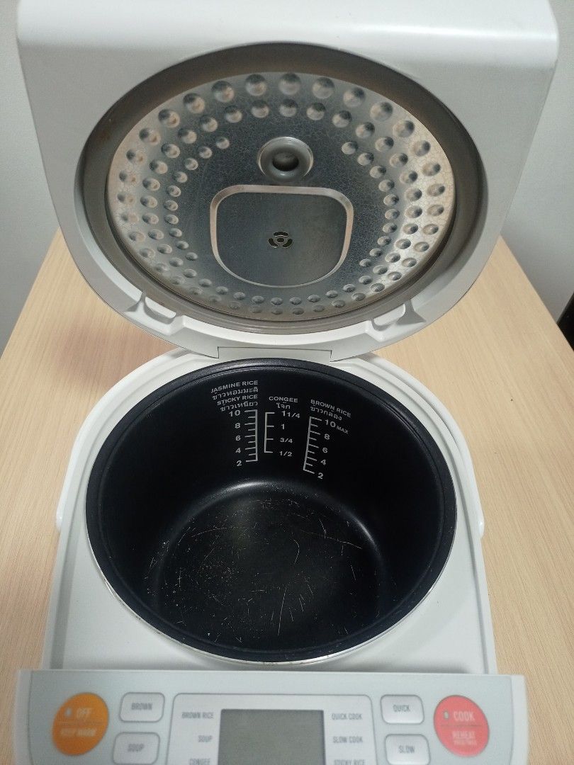 Electrolux Rice Cooker Periuk Nasi, TV & Home Appliances, Kitchen