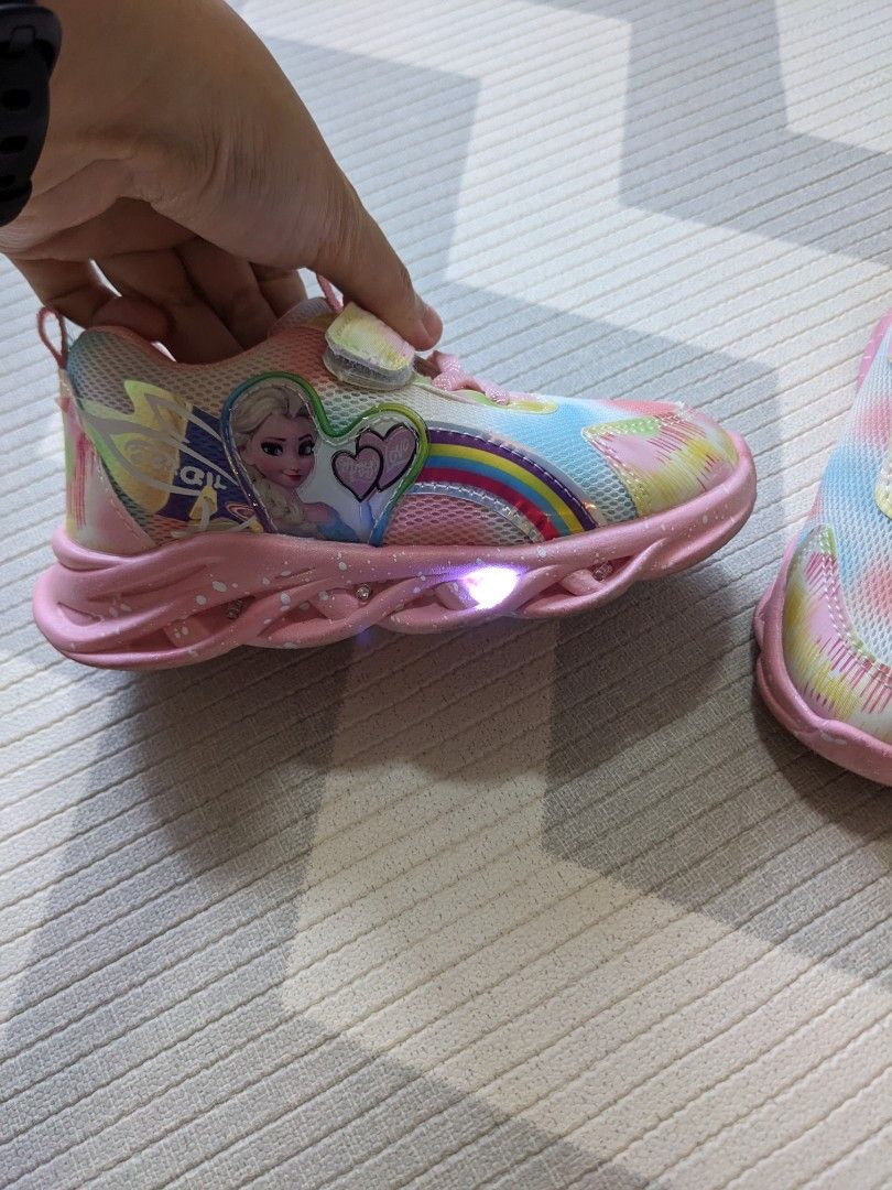 Elsa Frozen light up shoes