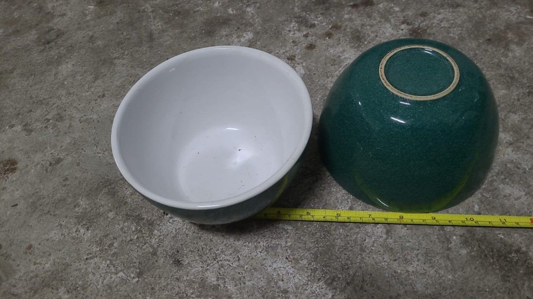 Emerald green ceremic bowls, Furniture & Home Living, Kitchenware & Tableware, Dinnerware