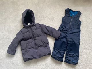 EUC Uniqlo fleece lined winter parka / jacket & Columbia snow pants (3T) - $15 for both