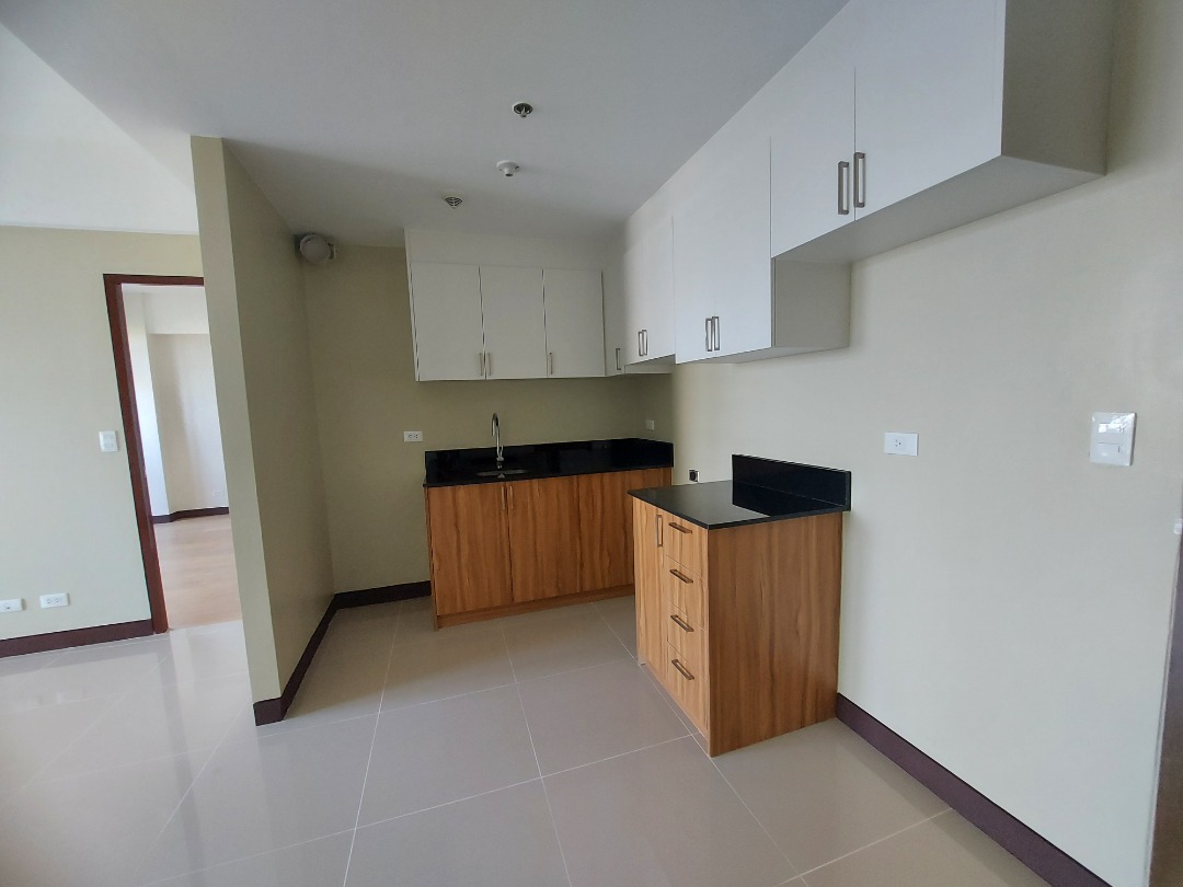 For Sale Manhattan heights cubao 1 bedroom with balcony, Property, For