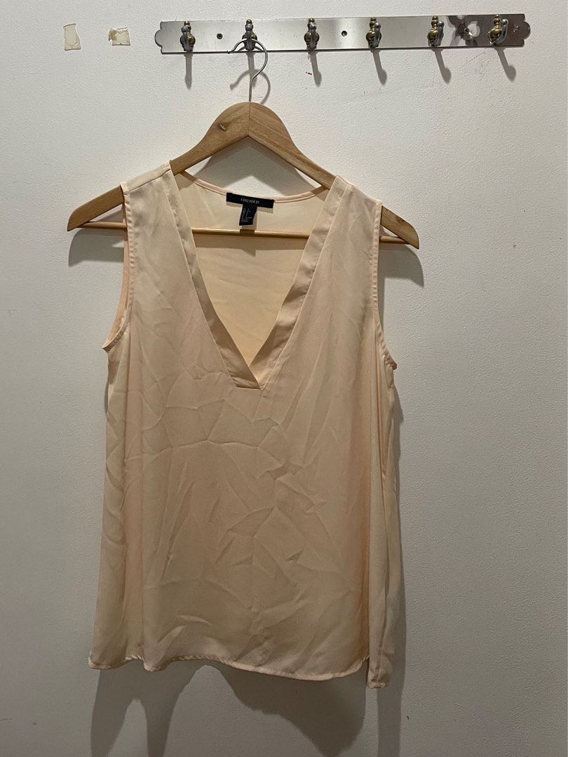 Forever 21 sleeveless blouse sales