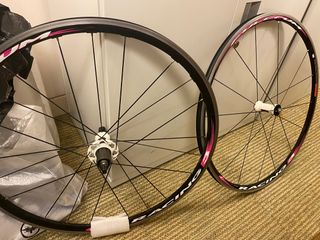 （分類：）位於 。 由 send2dlo 提交（商品編號 1256839515，圖片 1）。簡介： 。