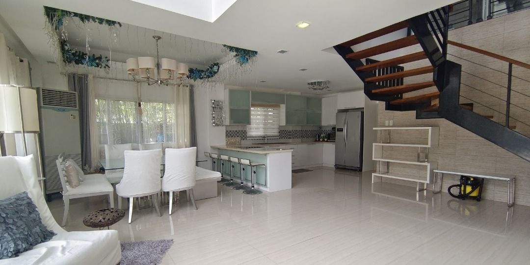 Fully Furnished (Category: House & Lot) located in Santa Rosa. Submitted by rollenreyes081080 (Listing ID 1256959853, Image 1). Description: Modern MANSION in CHATEAUX DE PARIS South Forbes is up for lease Fully Furnished Strictly 1 Year Lease PAY TERMS : 2 Months Security Deposit and 1 Year Advance Assoc Dues and Utility Bills /Gardener : for the account of the Lessee For Lease : 150k a month for sale : 50M gross 480sqm FA 540sqm Lot Area 3 stor
