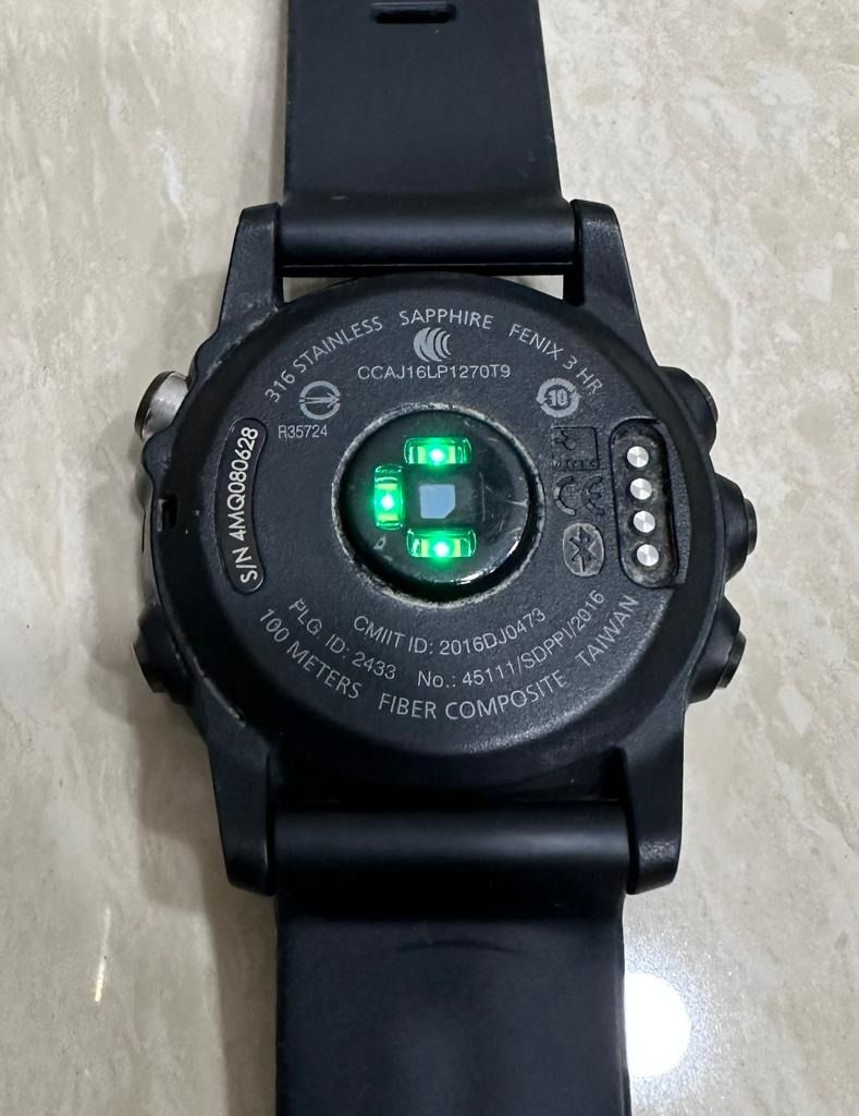 Garmin 316 stainless hotsell sapphire fenix 3 hr