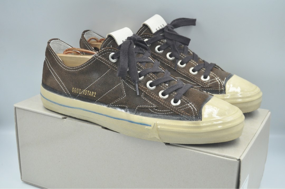 Golden Goose - Vstar2, Men's Fashion, Footwear, Sneakers on Carousell