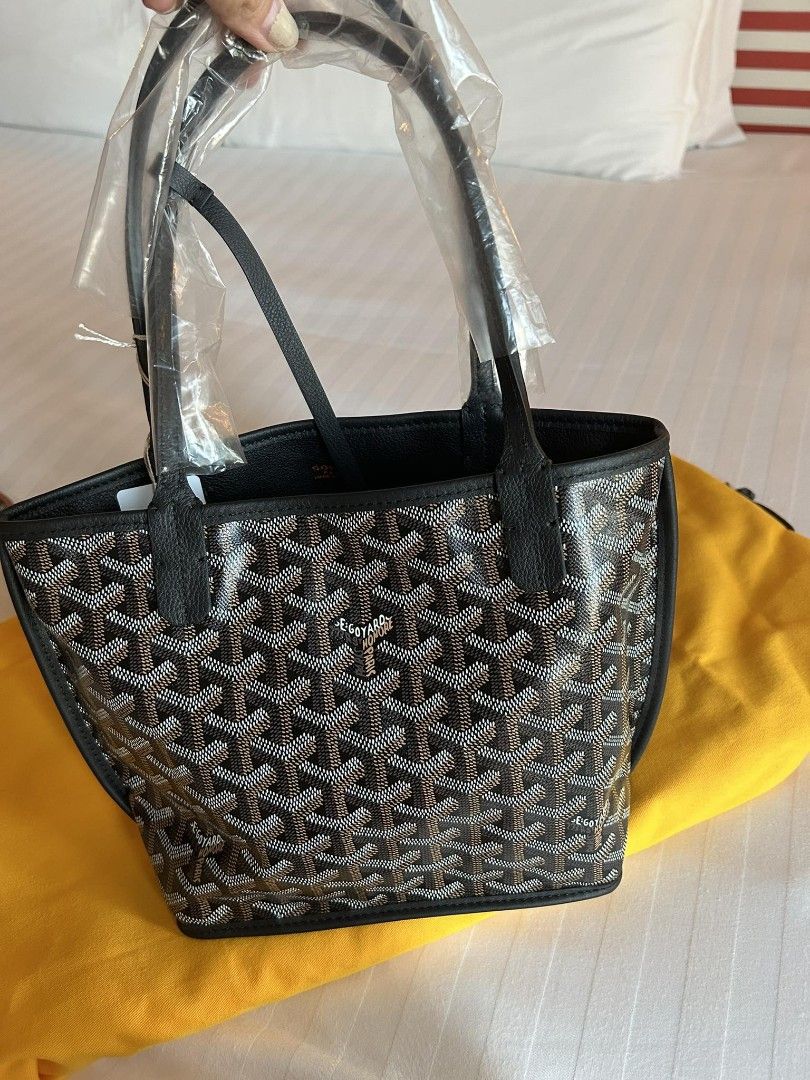 GOYARD ANJOU MINI CLASSIC BROWN, Luxury, Bags & Wallets on Carousell