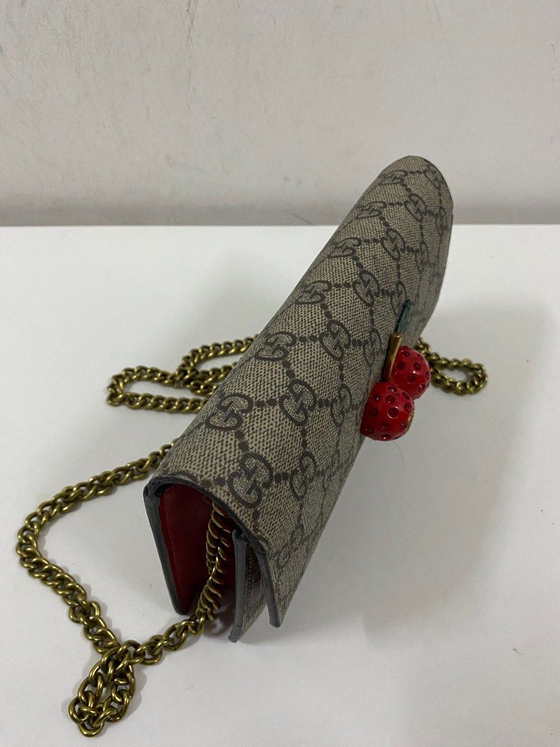 Gucci cherry woc 2025