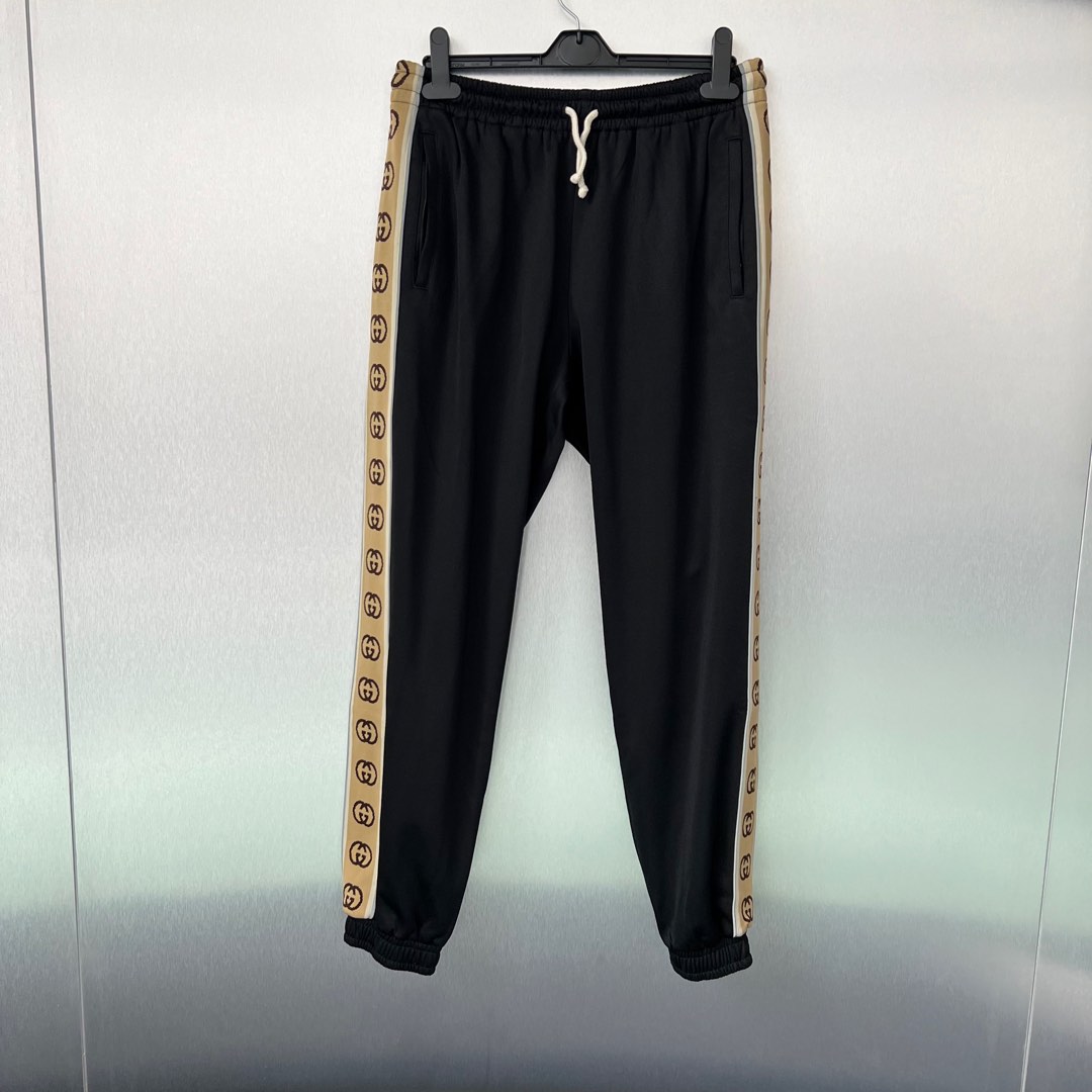 Gucci joggers deals womens