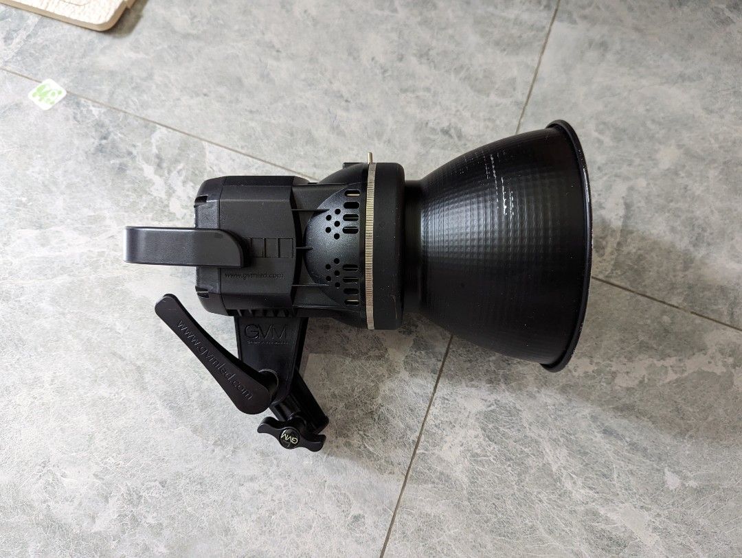 Complete 400W Photography Umbrella Light Kit With 10' Support & Background - CK020