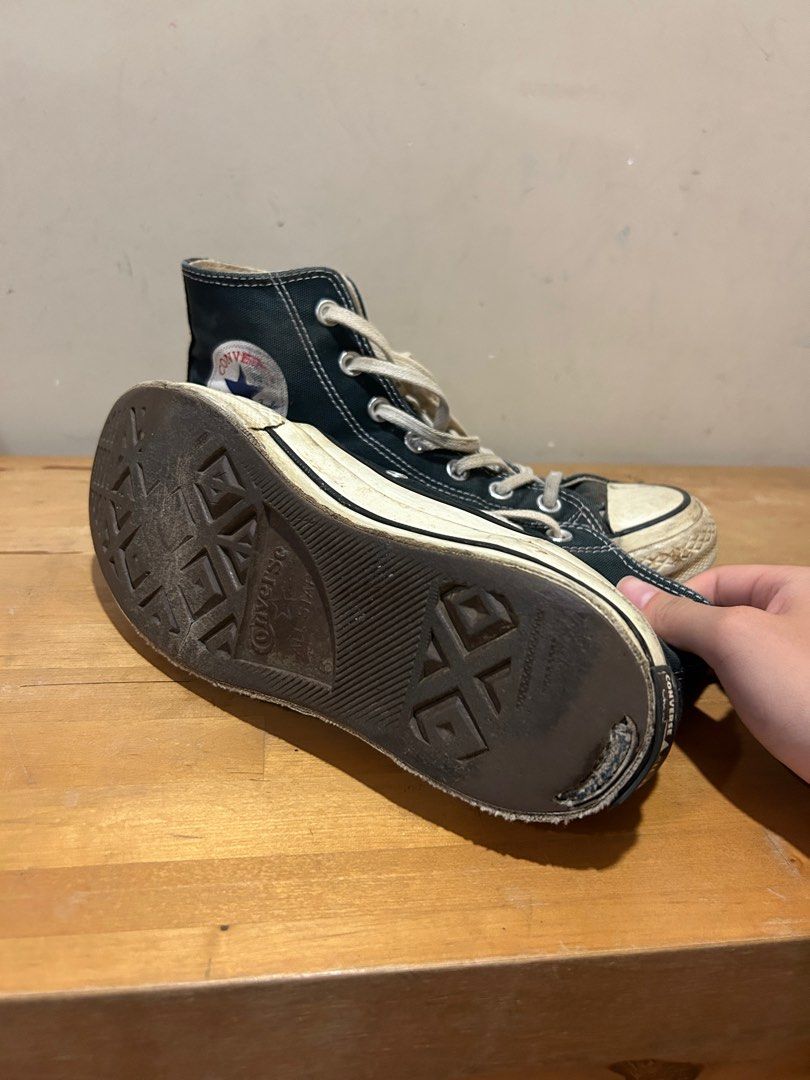 Used chuck taylors clearance