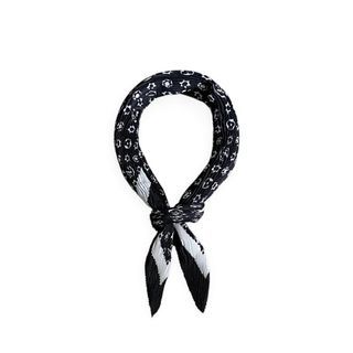 Hexagram printed pleats scarf black white shawl bandana slayer