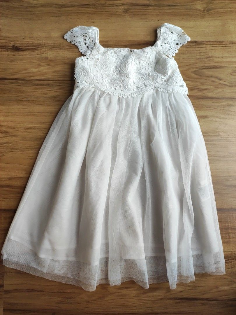 H&M white lace tulle dress 3-4y, Babies & Kids, Babies & Kids Fashion on Carousell H&M white lace tulle dress 3-4y, Babies & Kids, Babies & Kids Fashion on Carousell