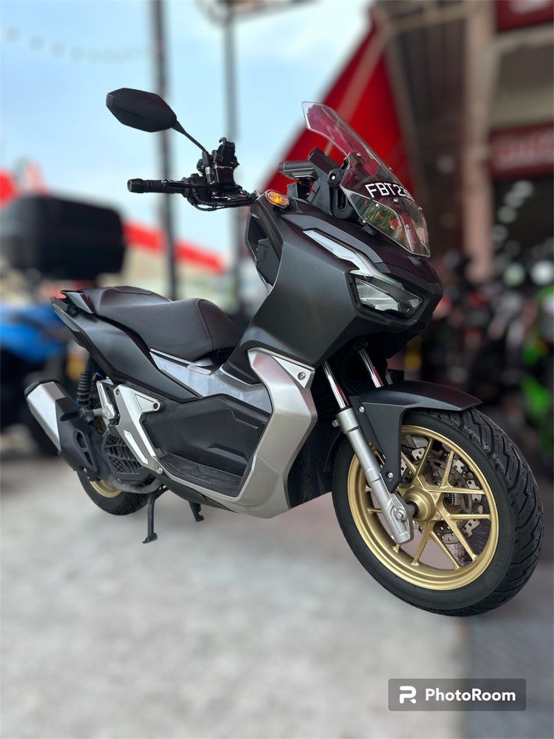 Honda ADV150 abs, Motorcycles, Motorcycles for Sale, Class 2B on Carousell