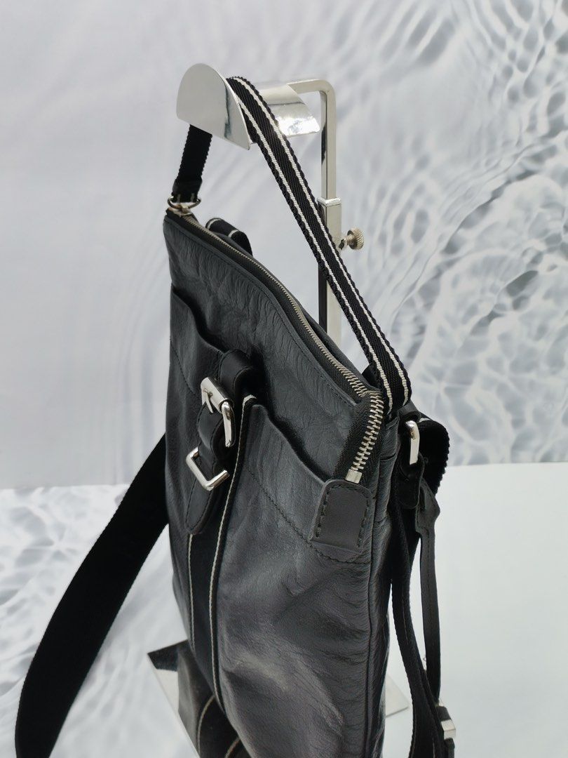 Hugo boss online small bag