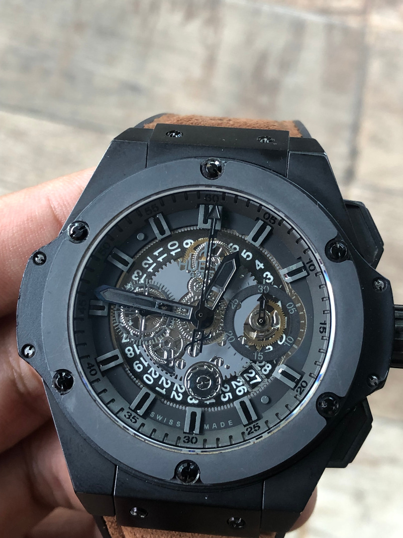 Jam tangan HUblot, Fesyen Pria, Jam Tangan di Carousell