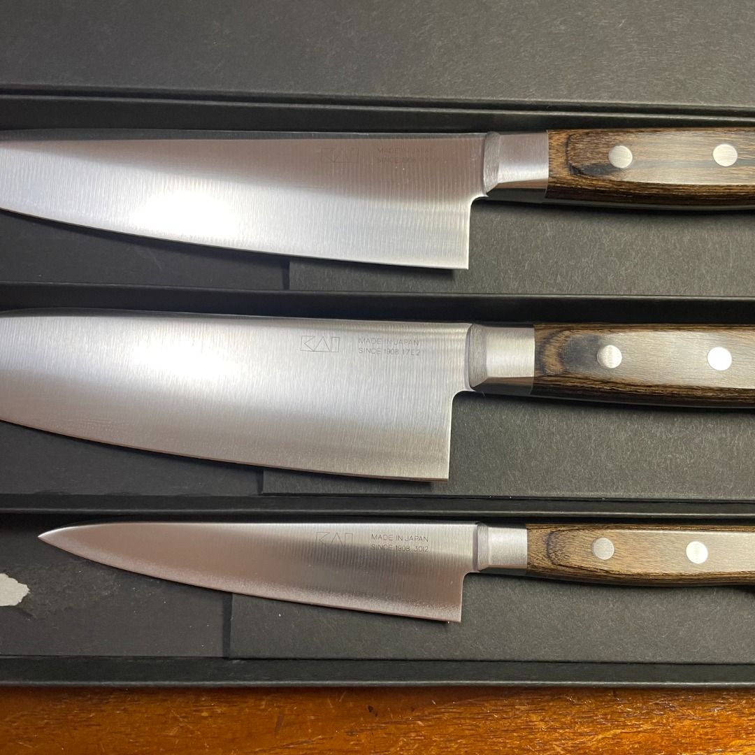 KAI Kitchen Knife Seki Magoroku 関孫六 Made in Japan, Furniture & Home Living, Kitchenware