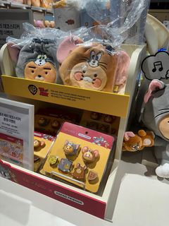 (Category: ) located in . Submitted by opwears (Listing ID 1256936163, Image 1). Description: .
