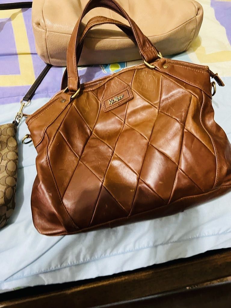 Kickers bag hotsell