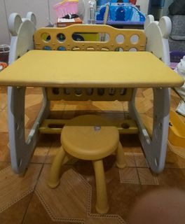 Kids 3 in 1 Study table, Bookshelf, Magnetic White board