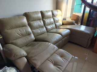 (Category: ) located in . Submitted by maryam86 (Listing ID 1256839279, Image 1). Description: .