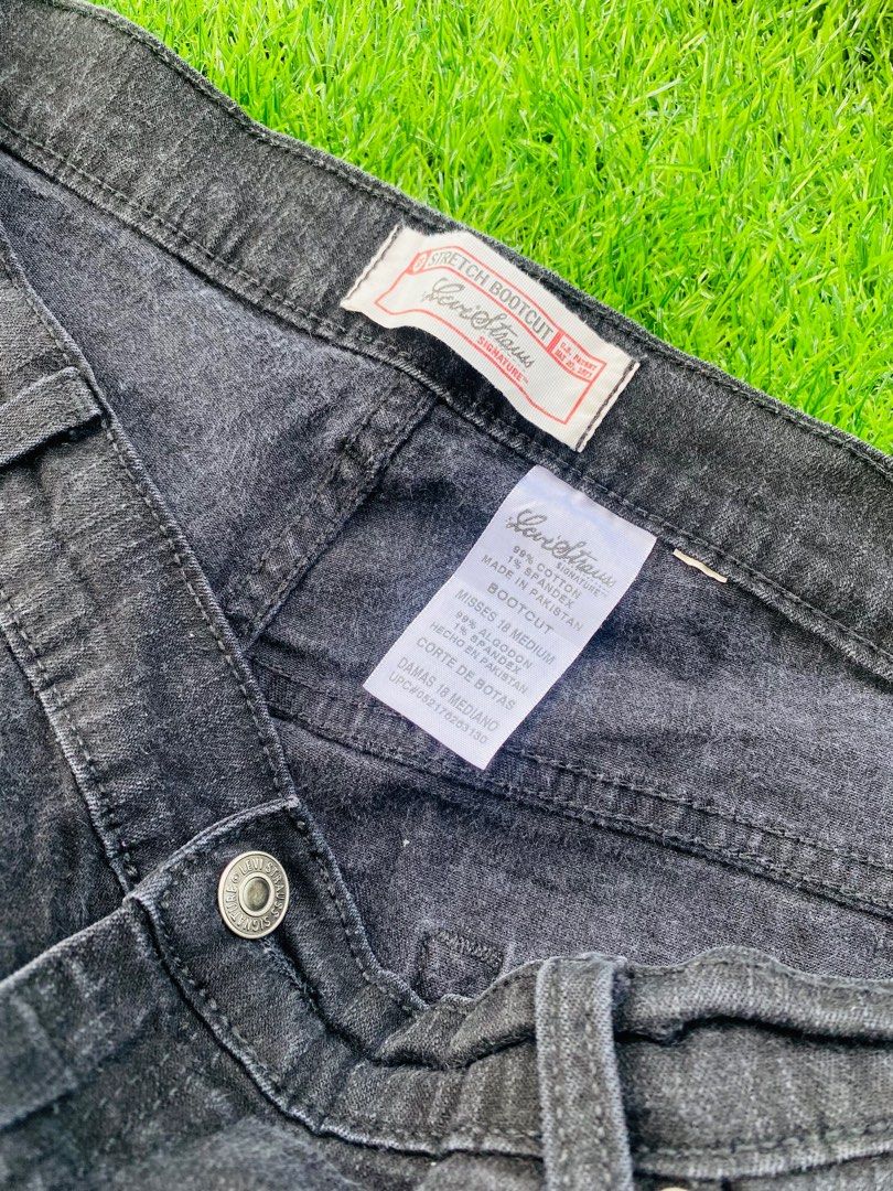 Levis stretch bootcut jeans on sale