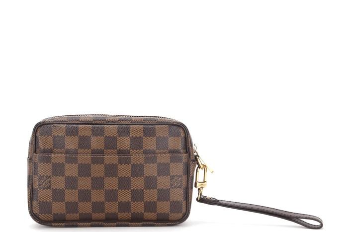 Cloth clutch bag Louis Vuitton Beige in Cloth - 34359121