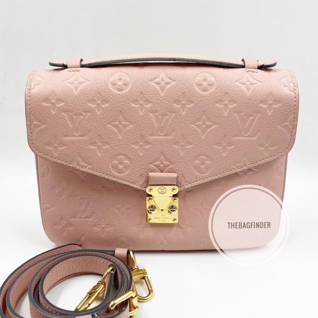 NEW Pochette Metis Reverse Monogram LV Louis Vuitton M44876, Luxury, Bags &  Wallets on Carousell